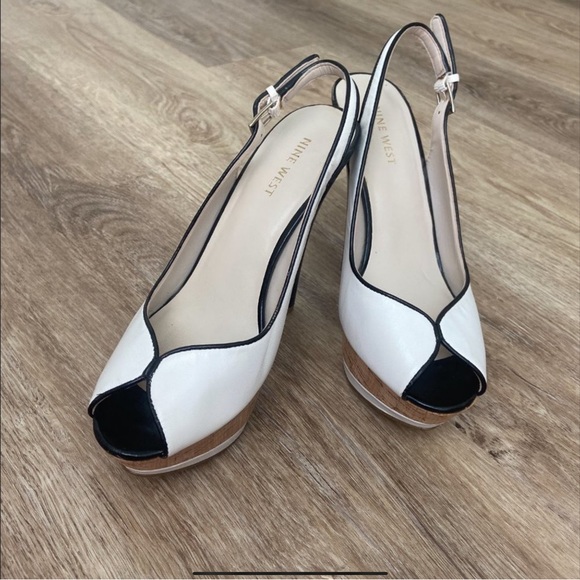 Nine West black and with cork platform heels - Picture 3 of 4